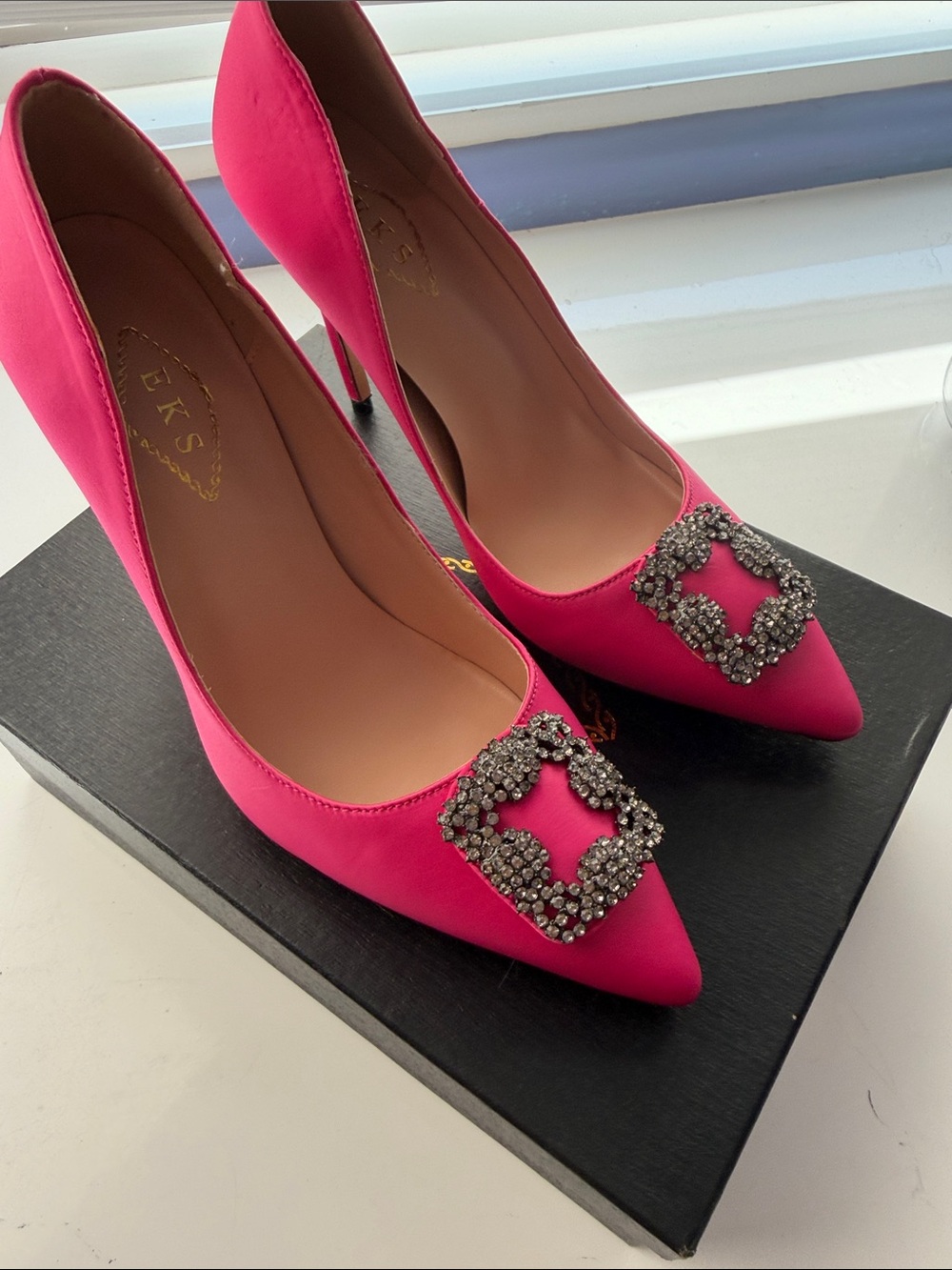 Fuchsia Satin Pointed-Toe Stiletto Heels size 8